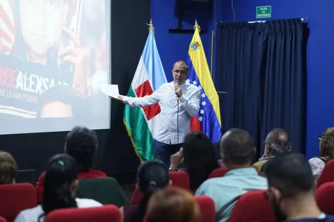 Jorge Arreaza: los gringos secuestraron a Alex Saab antes de ordenar la alerta roja de Interpol